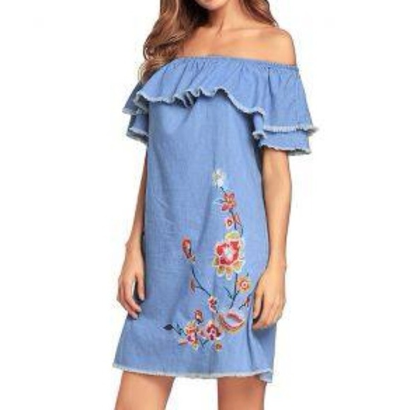 Denim chambray off the shoulder sundress Casual w/embroidered detail. Sz-S. AA16 - Picture 1 of 11